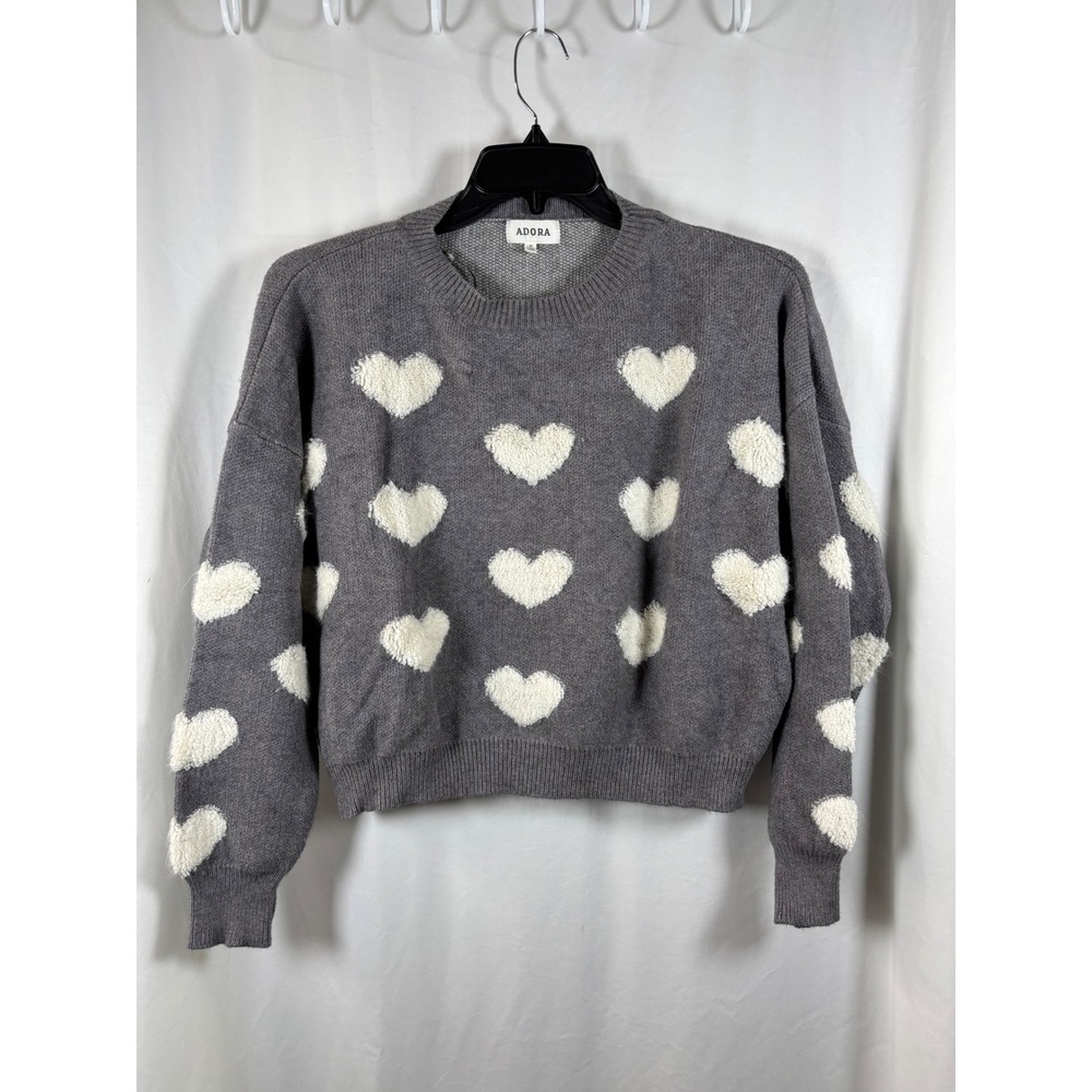 Adora Womens Grey Fuzzy White Heart Knit Pullover Sweater Size‎ Medium CESW3407